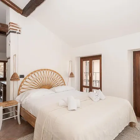 דירה Cozy In Old Town *